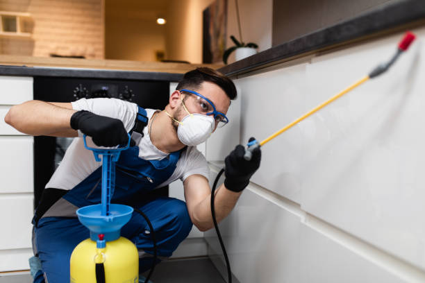 Best Wildlife Control Services  in Luna Pier, MI